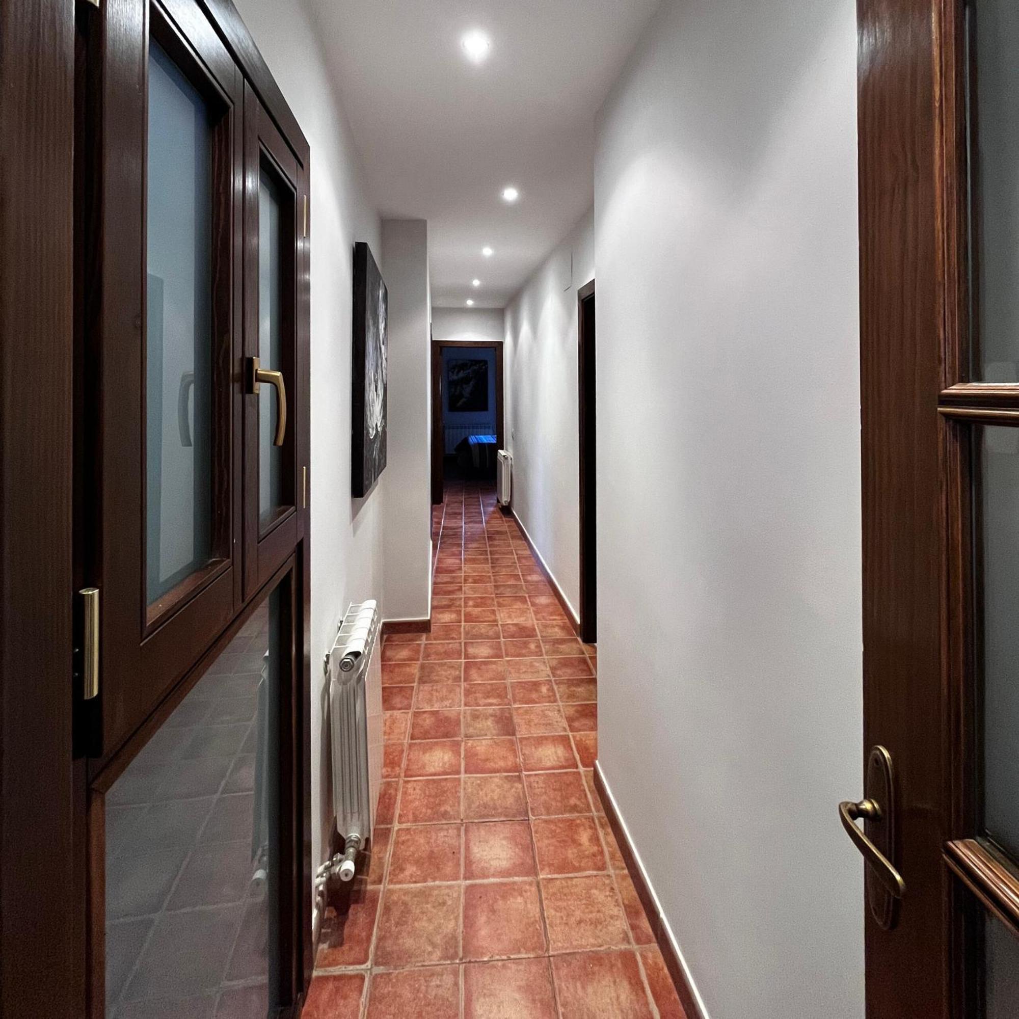 Apartamentos Angelus Plaza Mayor De Graus Kültér fotó
