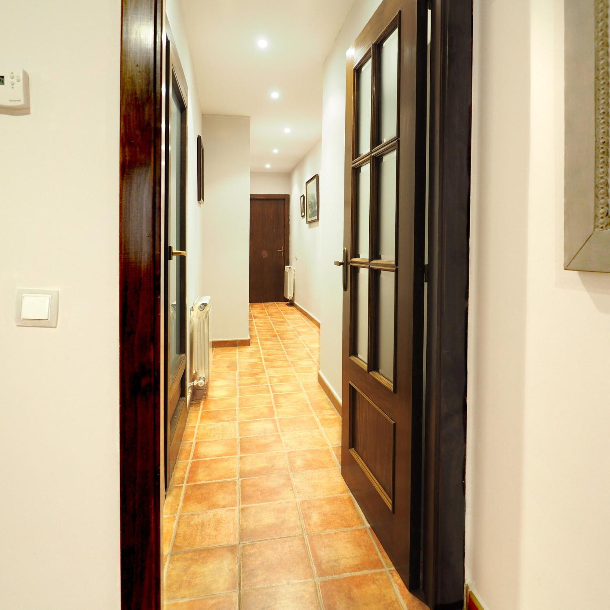 Apartamentos Angelus Plaza Mayor De Graus Kültér fotó