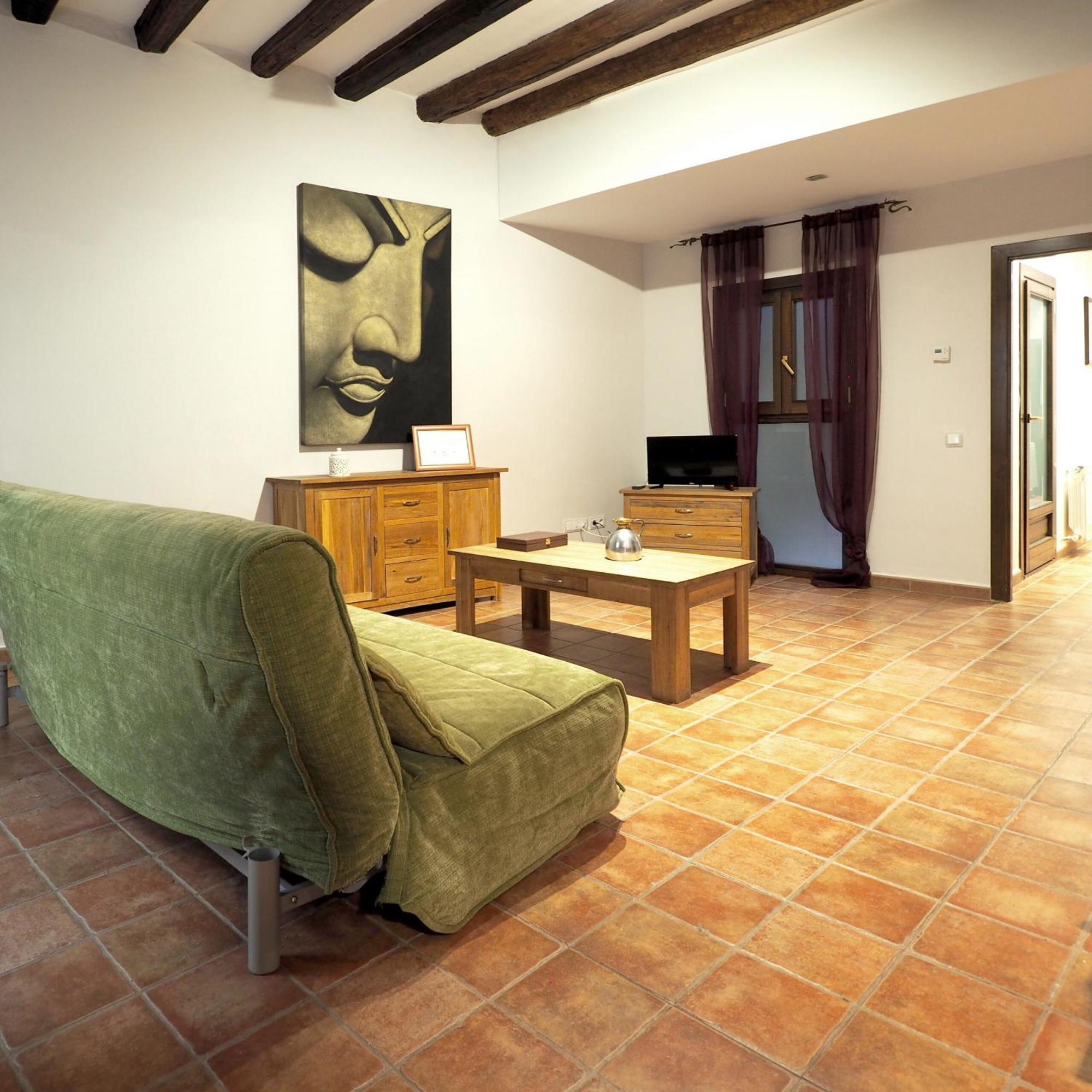 Apartamentos Angelus Plaza Mayor De Graus Kültér fotó
