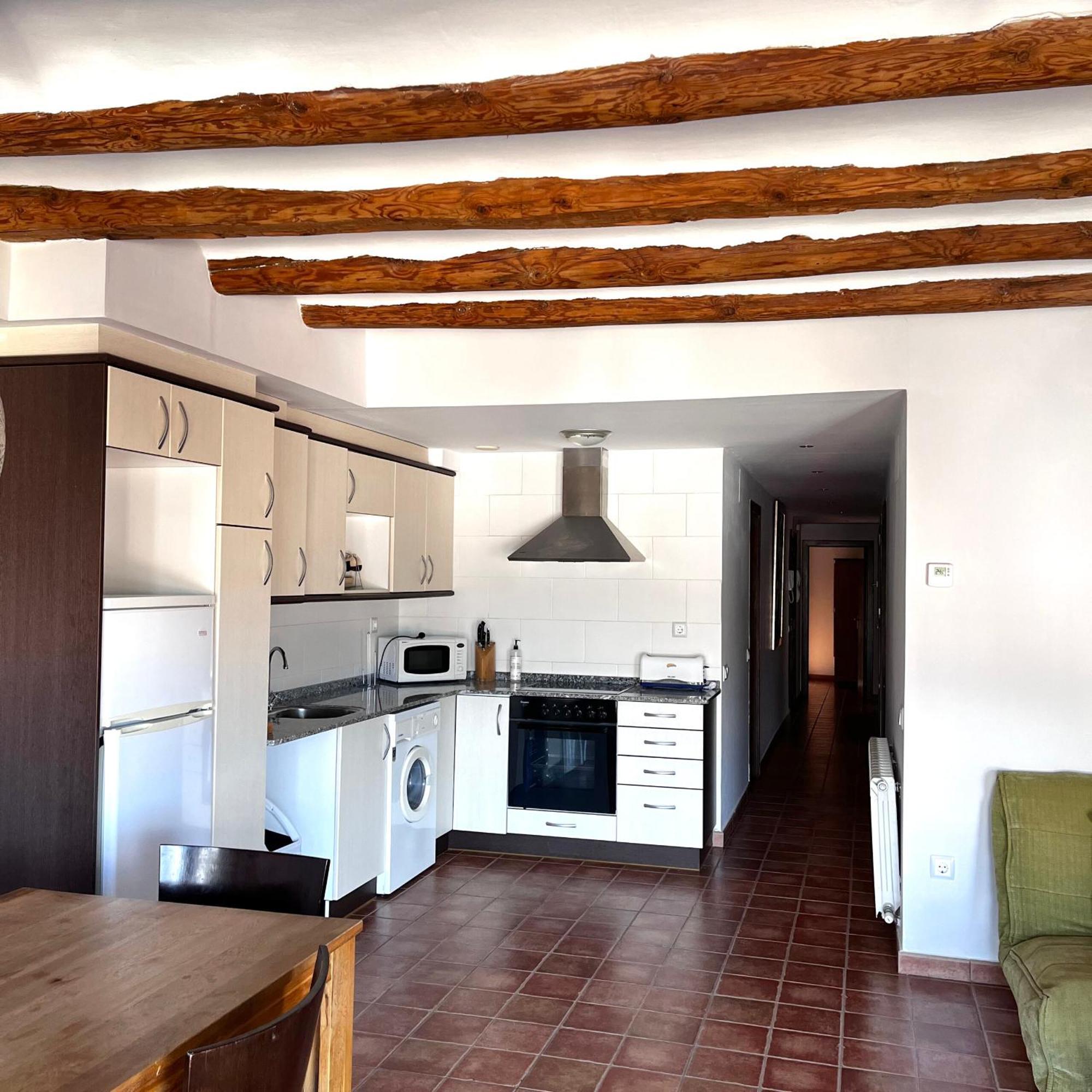 Apartamentos Angelus Plaza Mayor De Graus Kültér fotó