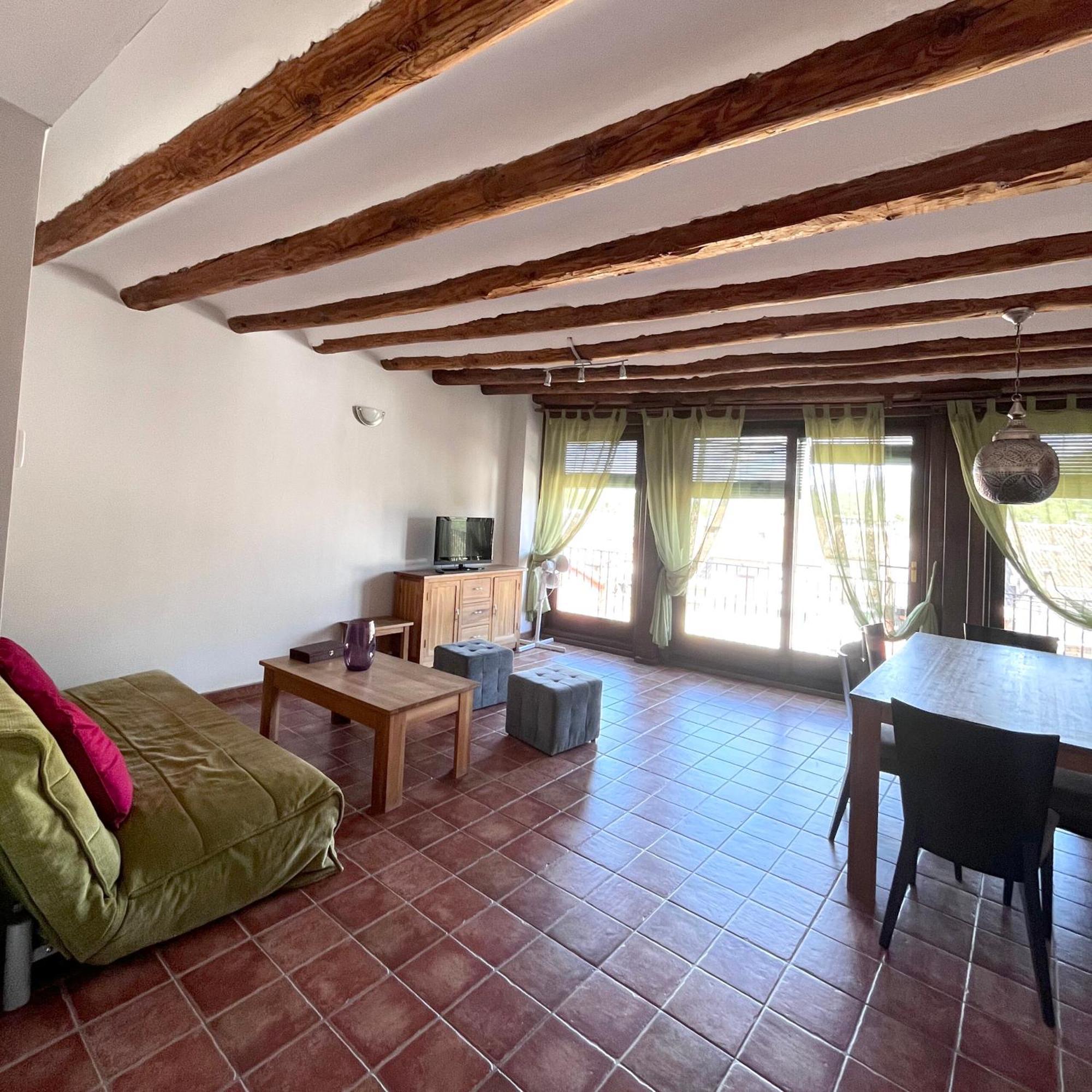 Apartamentos Angelus Plaza Mayor De Graus Kültér fotó