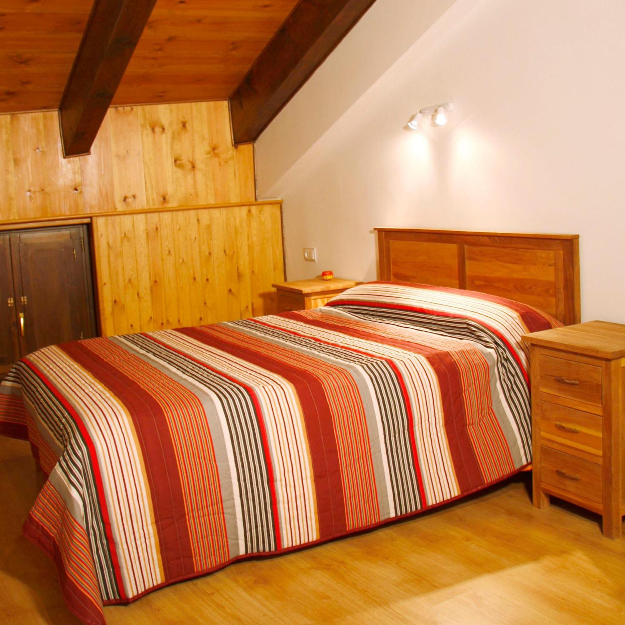 Apartamentos Angelus Plaza Mayor De Graus Kültér fotó